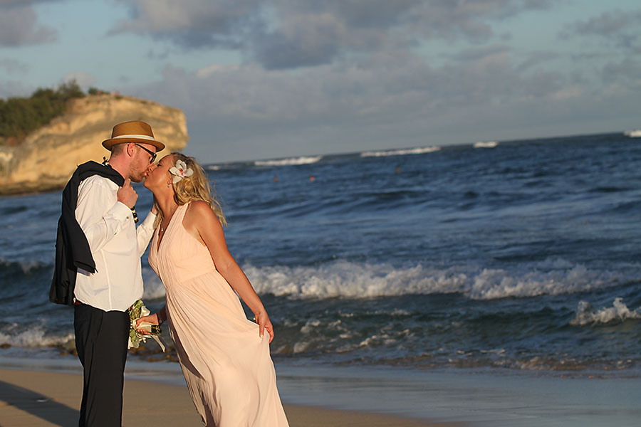 kauai-weddings-beach-weddings-wedding-photography-wedding-planning-elopement